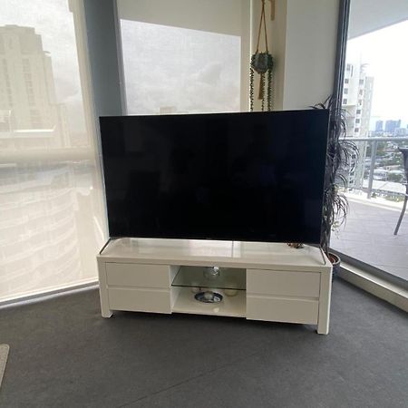 غولد كوست Solaire Apartments المظهر الخارجي الصورة