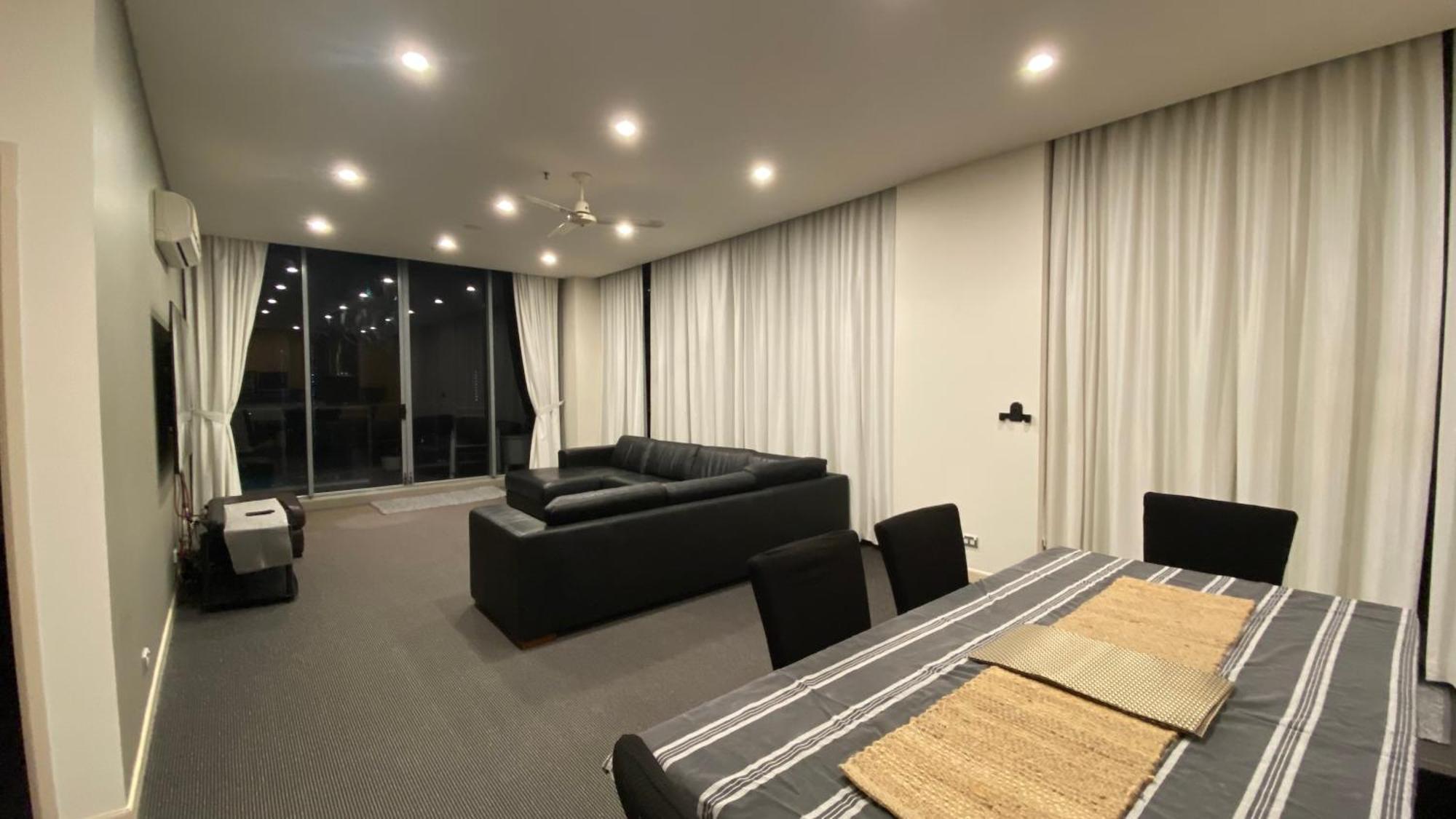 غولد كوست Solaire Apartments المظهر الخارجي الصورة