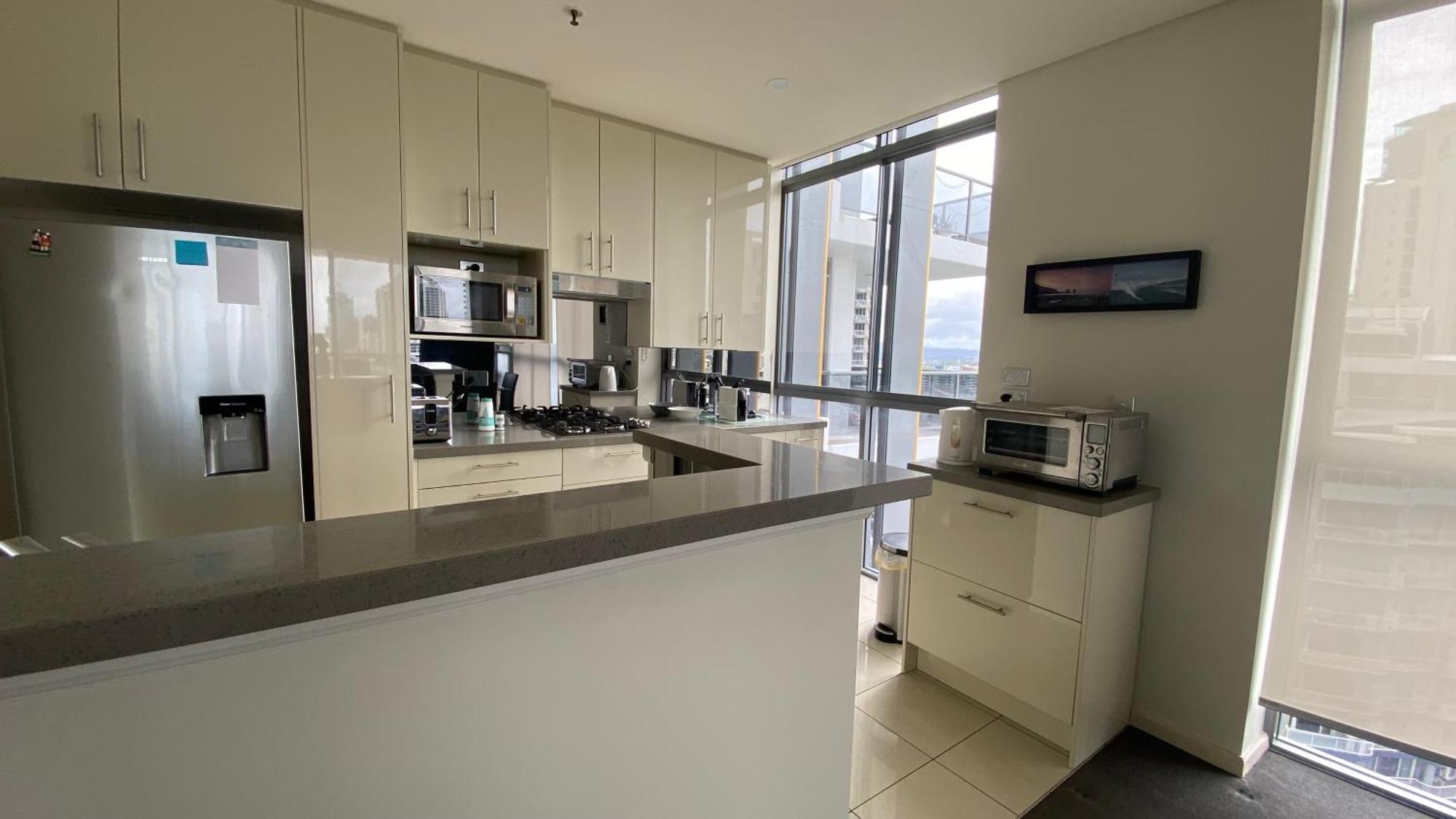 غولد كوست Solaire Apartments المظهر الخارجي الصورة