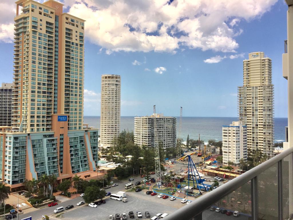 غولد كوست Solaire Apartments المظهر الخارجي الصورة
