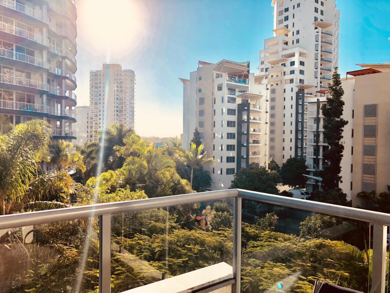 غولد كوست Solaire Apartments المظهر الخارجي الصورة